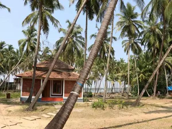 Riverlap Homestay Nileshwar ภายนอก รูปภาพ